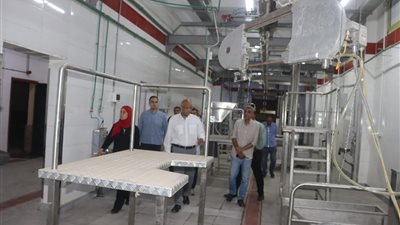 محافظ القليوبية يتفقد أعمال تطوير مجزر حي غرب شبرا الخيمة 