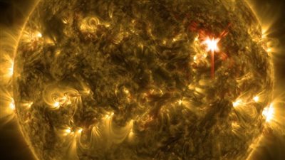 التوهجات الشمسية.. خطر قادم على كوكب الأرض