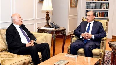 تفاصيل لقاء وزير الخارجية بأمين سر اللجنة المركزية لحركة فتح
