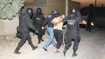 ضبط عنصر إجرامي شديد الخطورة في مداهمة أمنية بقنا 