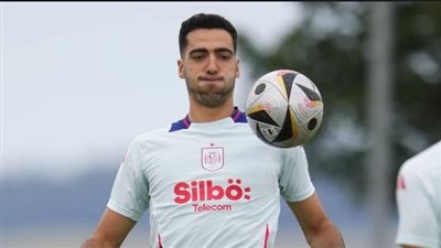 أول تعليق لمدرب سوسيداد على انتقال نجمه ميرينو إلى أرسنال