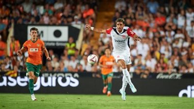 مرموش يقود آينتراخت فرانكفورت لمواجهة بوروسيا دورتموند في الدوري الألماني