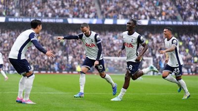 توتنهام يكتسح إيفرتون في الدوري الإنجليزي