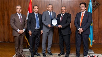 مجلس جامعة طنطا يكرم أعضاء هيئة التدريس الفائزين بجوائز أكاديمية البحث العلمي 