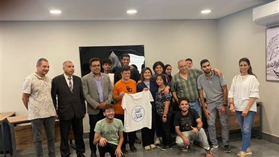 لجنة ذوي الهمم بكتلة الحوار تنظم ورشة تدريبية لطباعة التيشيرتات (صور)