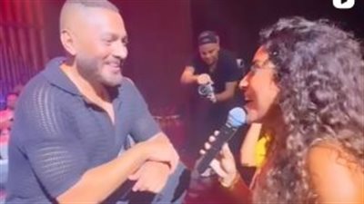 تامر حسني وآيتن عامر يغنيان في مراسي (فيديو)