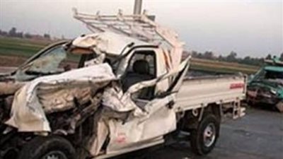 بالأسماء.. إصابة 10 سيدات في حادث انقلاب سيارة ربع نقل بالمنيا 