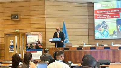 وزير التعليم“مشروع المدارس المفتوحة للجميع المدعومة بالتكنولوجيا