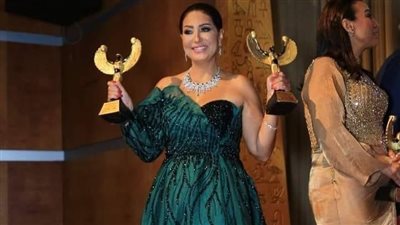 وفاء عامر تحصد 3 جوائز على دورها في 