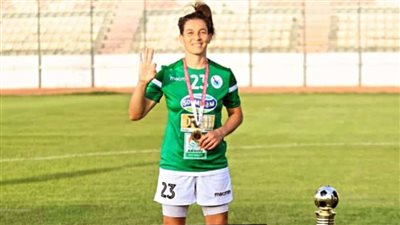 اشتعال المنافسة بين الأندية المصرية والسعودية على ضم لاعبة منتخب الجزائر