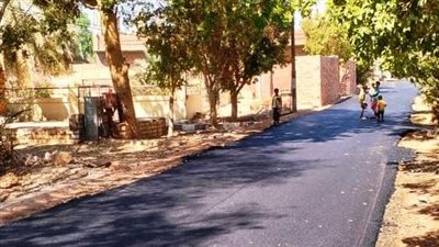 محافظ أسوان يتابع إنجازات 