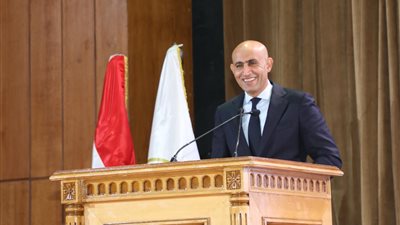 وزير التعليم: مدير المدرسة وزير داخل مدرسته وله كافة الصلاحيات