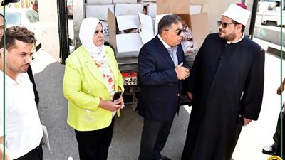محافظ الدقهلية يتسلم لحوم أضاحي الأوقاف لتوزيعها على مستحقى تكافل وكرامة