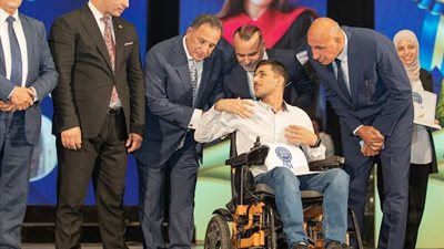 بجوائز مالية ورحلات عمرة.. حزب الشعب الجمهوري ينظم احتفالية كبرى لتكريم المتفوقين