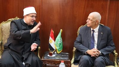 تفاصيل لقاء رئيس جامعة المنوفية بوزير الأوقاف السابق