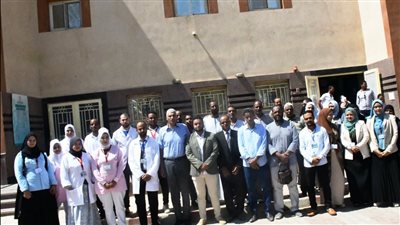 محافظ أسوان في جولة مفاجئة بمدينة البصيلية