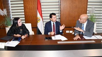 وزير التعليم يشارك باجتماع موسع لمناقشة مشروع تطوير وتنمية الطفولة المبكرة والتنشئة المستدامة