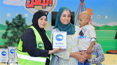 مستقبل وطن بالأقصر يشارك أطفال مرضى الأورام احتفالات المولد النبوي الشريف