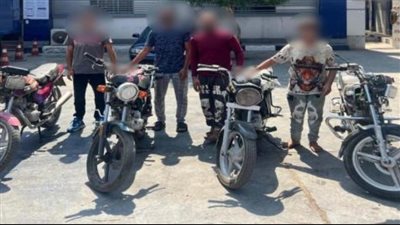 سقوط شلة حرامية.. الداخلية تضبط 9 متهمين بسرقات الهواتف والدراجات النارية (صور)