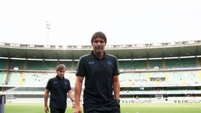 كونتي يرفض ترشيح نابولي للفوز بالدوري الإيطالي هذا الموسم
