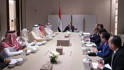 رئيس الوزراء يلتقي وزير الاستثمار السعودي لبحث ملفات الاستثمار ذات الاهتمام المشترك