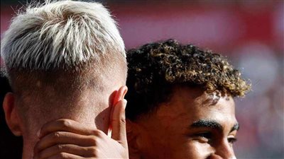 برشلونة يكتسح جيرونا. أرسنال يهزم توتنهام وسقوط ذئاب روما 