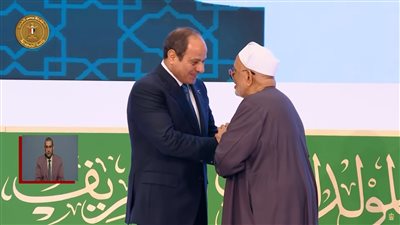 بعد تكريم الرئيس السيسي لنجله..هل يجرؤ العلمانيون على مهاجمة الشيخ محمد متولي الشعراوي مرة أخرى؟