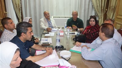  محافظ القليوبية يبحث مشاكل المواطنين بالخانكة.. صور