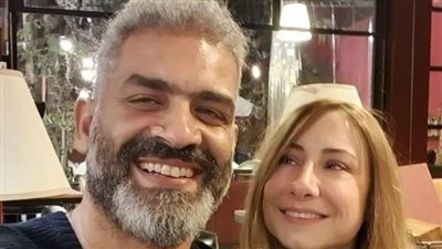 برسالة رومانسية.. هاني عادل يحتفل بعيد ميلاد زوجته: 