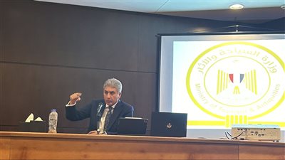 شريف فتحي: مناقشة إصدار تراخيص مزاولة للشقق السكنية التي تستأجر للسياح على المواقع الإلكترونية