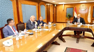 وزير التعليم.. ندعم المعلم ولن يتم السماح بمزاولة المهنة إلا للحاصلين على الترخيص