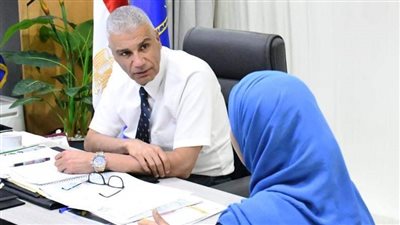 محافظ أسوان يلبي احتياجات 90 مواطنا ومواطنة