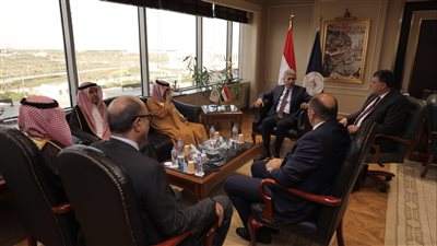 وزير السياحة والآثار يستقبل رئيس المنظمة العربية للسياحة لبحث سبل تعزيز التعاون
