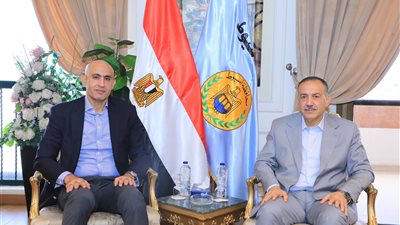 وزير التعليم يصل أسيوط لمتابعة استعدادات العام الدراسى الجديد