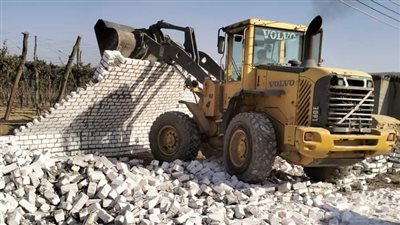 إزالة 506 حالات تعد ومتغير مكاني وبناء مخالف بالمنوفية