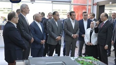 الدواء يشارك في الجولة التفقدية لعدد من مصانع الأدوية بمدينة 6 أكتوبر