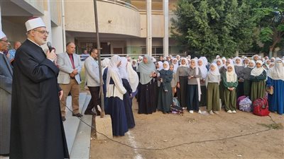 بالصور.. وكيل الأزهر يتفقد مجمع معاهد الشروق النموذجي ‏