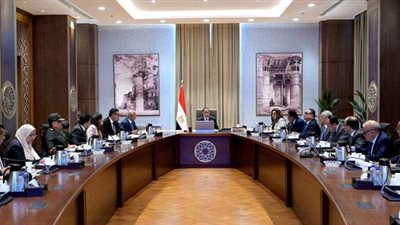 مدبولي يتابع مستجدات مشروع مدينة رأس الحكمة وموقف التعويضات لأهالي المنطقة