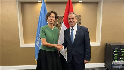 وزير الخارجية والهجرة يلتقي مُدير عام منظمة اليونسكو