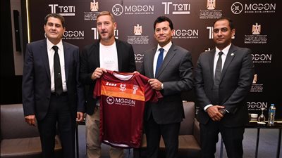 توتي: فخور باللعب بجوار محمد صلاح أفضل لاعبي العالم 
