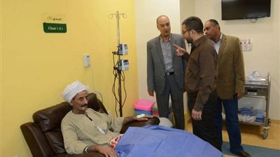 «أورام الأقصر»: تقديم 347 ألف جلسة علاج كيميائي للمرضى 