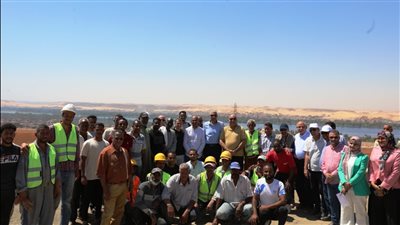 أهالى أبو الريش يشكرون محافظ أسوان