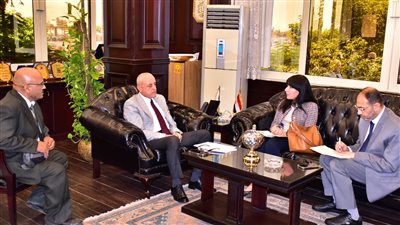 وفد الأمم المتحدة يزور الأقصر لمناقشة مشروع النمو الأخضر (صور)