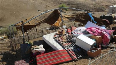 جيش الاحتلال الإسرائيلي يهدم منزلين في الأغوار