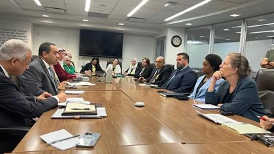  زيارة وفد من الجهاز المركزي للتنظيم والإدارة لمؤسسات لواشنطن