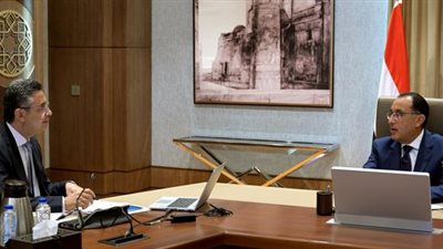 مدبولي يتابع موقف توافر السلع في الأسواق والأرصدة الاستراتيجية منها