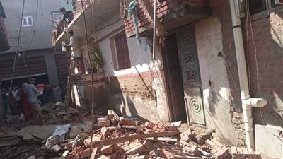 تفاصيل إصابة 4 أشخاص إثر انفجار أسطوانة غاز بمنزل في منية النصر