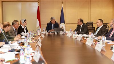 وزير السياحة والآثار يترأس اجتماع مجلس إدارة المجلس الأعلى للآثار 