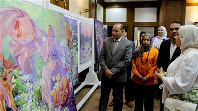 انطلاق فعاليات معرض مشروعات تخرج أوائل الخريجين بـ 