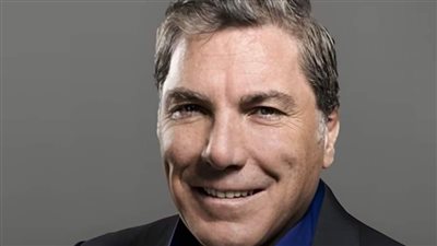 غيبوبة ونزيف داخلي.. آخر تطورات الحالة الصحية للإعلامي علي جابر